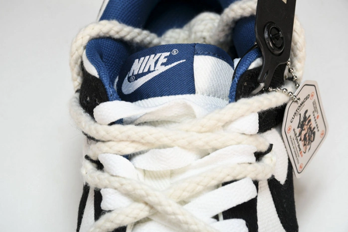 Nike Dunk Low Retro SE DV0834-101