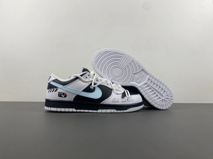 Nike Dunk Low Reverse Panda  FD9064-011