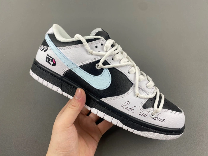 Nike Dunk Low Reverse Panda  FD9064-011