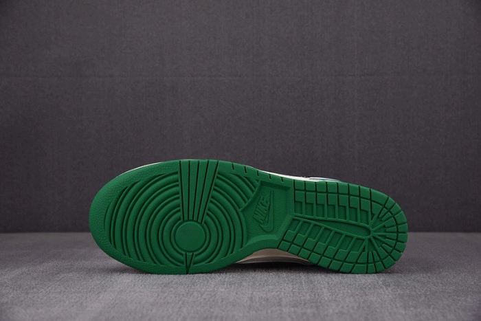 Nike Dunk Low SE Lottery Pack Malachite Green  DR9654-100