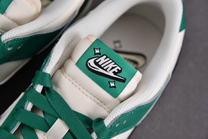 Nike Dunk Low SE Lottery Pack Malachite Green  DR9654-100