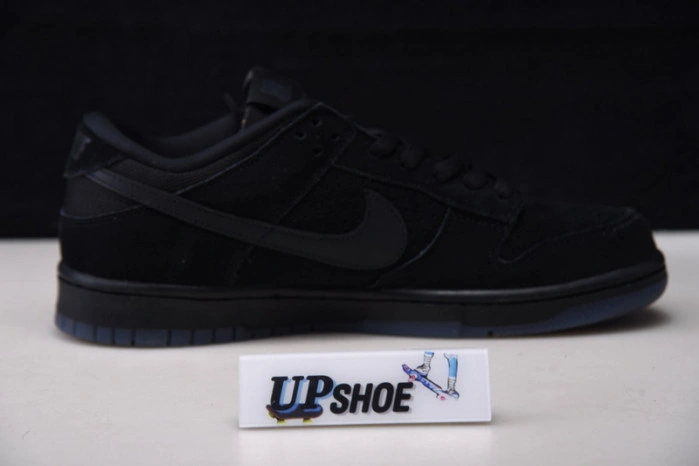 Nike Dunk Low SP Undefeated 5 On It Black  DO9329-001