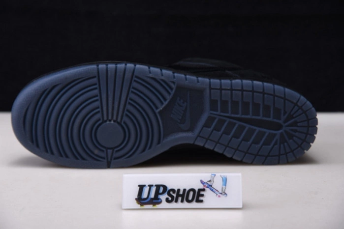 Nike Dunk Low SP Undefeated 5 On It Black  DO9329-001