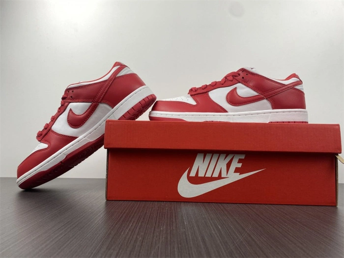 Nike Dunk Low SP “University Red”  CU1727-100