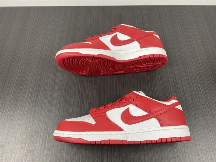 Nike Dunk Low SP “University Red”  CU1727-100