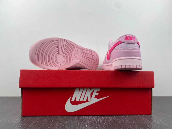 Nike Dunk Low Triple Pink (GS)    DH9765-600