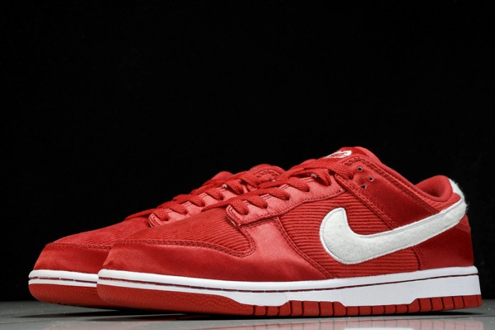 Nike Dunk Low Valentine's Day  FZ3548-612
