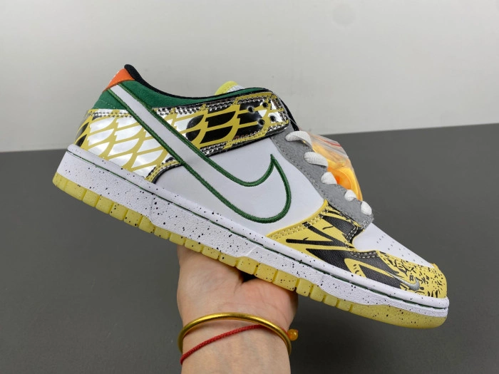 Nike Dunk Low What the Duck Away University of Oregon PE  HV1454-100
