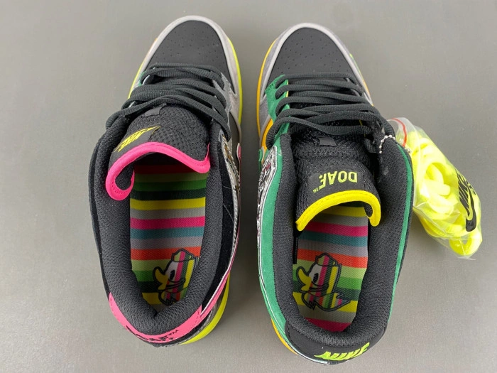 Nike Dunk Low What the Duck Home University of Oregon PE  HV1454-001