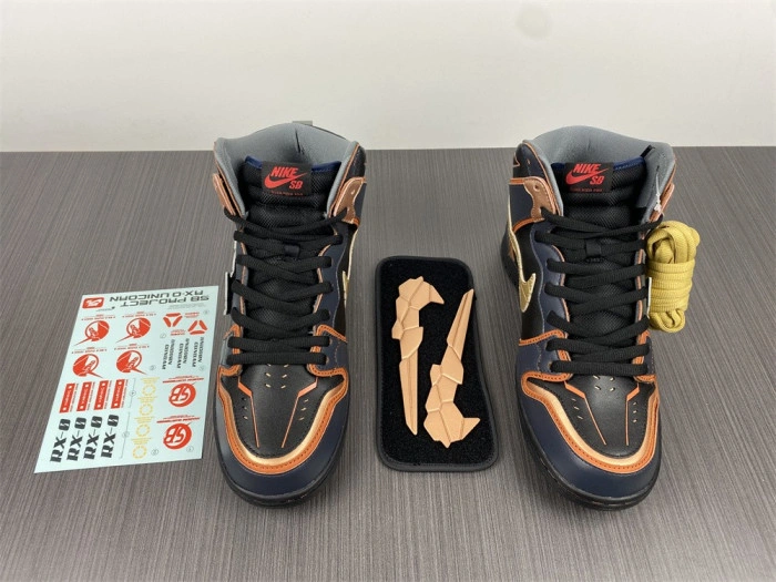 Nike Dunk SB High RX-0 Unicorn Gundam 02 Banshee DH7717-400