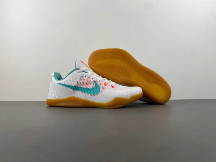 Nike Kobe 11 EM Low Summer Pack   836184-103