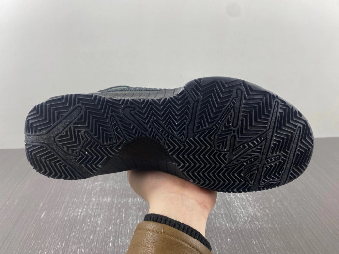 Nike Kobe 4 Protro Gift of Mamba  FQ3544-001