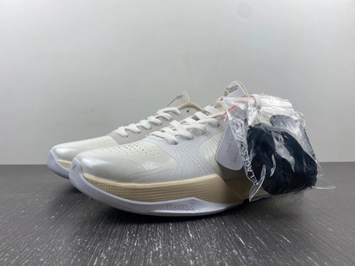 Nike Kobe 5 Protro Undefeated Rice White  DB4796-101
