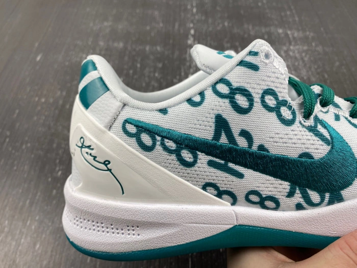 Nike Kobe 8 Protro Radiant Emerald  FQ3549-101