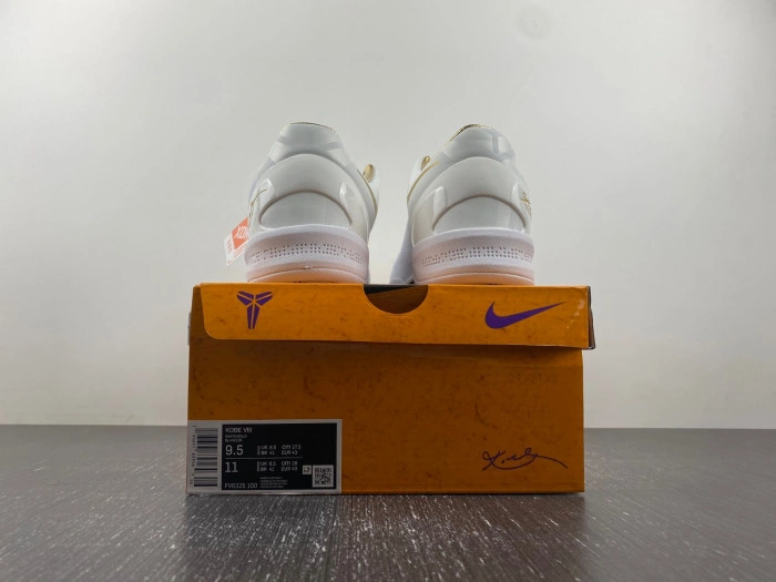Nike Kobe 8 Protro White Golden  FV6325-100