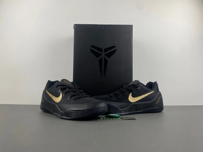 Nike Kobe 9 EM Low   646701-701