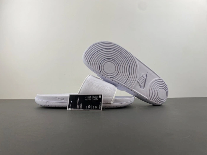 Nike Kobe Offcourt Slide   IF2870-100
