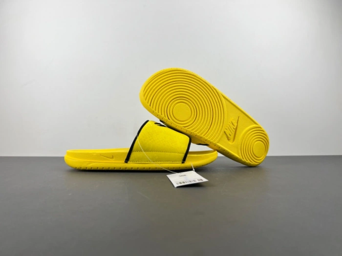 Nike Kobe Offcourt Slide   IF2870-700