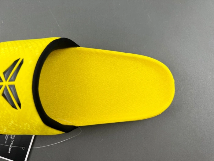Nike Kobe Offcourt Slide   IF2870-700