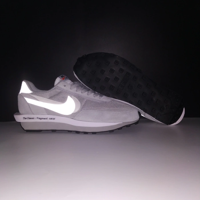 Nike LD Waffle SF sacai Fragment Grey DH2684-001