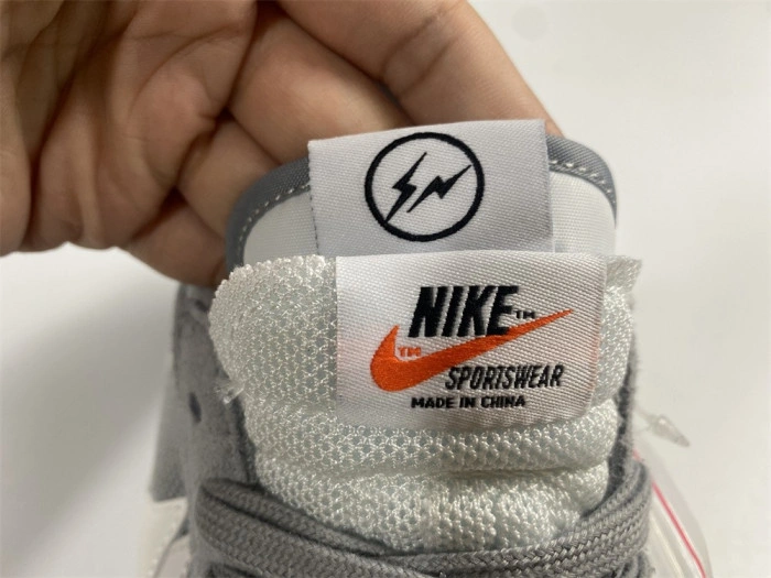 Nike LD Waffle SF sacai Fragment Grey DH2684-001