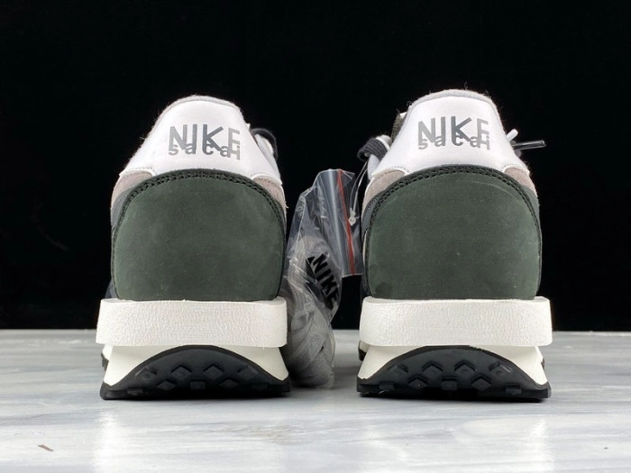 Nike LD Waffle Sacai Black Anthracite White BV0073-001