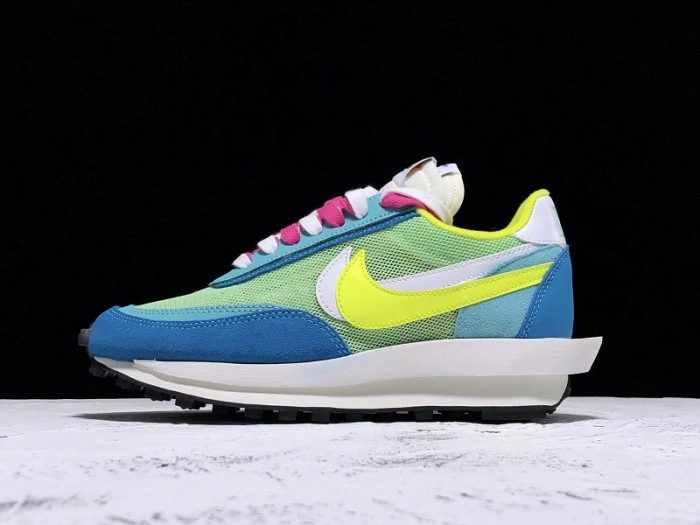 Nike LD Waffle Sacai Daybreak Running  BV0073-600
