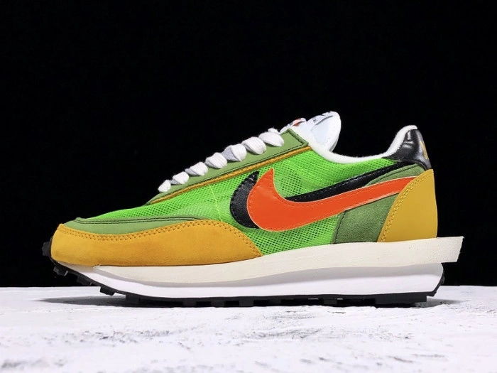 Nike LD Waffle sacai Green Gusto  BV0073-300