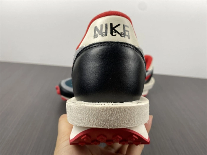 Nike LD Waffle sacai Undercover University Red DJ4877-300