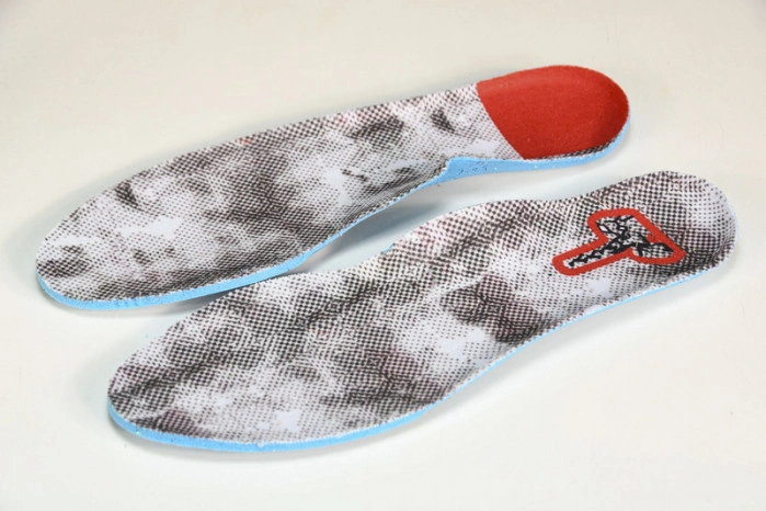 Nike LeBron 20 Stocking Stuffer   FJ4955-300