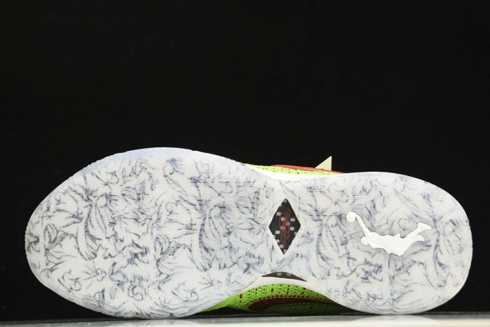 Nike LeBron 20 Stocking Stuffer   FJ4955-300