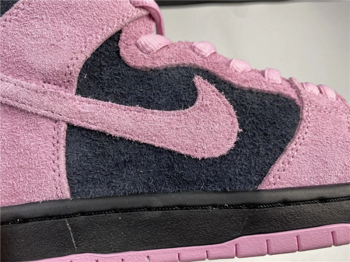 Nike SB Dunk High Invert Celtics CU7349-001