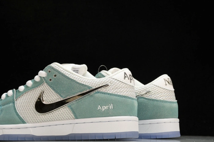 Nike SB Dunk Low April Skateboards   FD2562-400