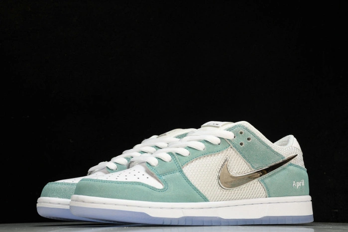 Nike SB Dunk Low April Skateboards   FD2562-400
