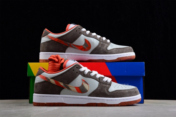 Nike SB Dunk Low Crushed D.C. DH7782-001