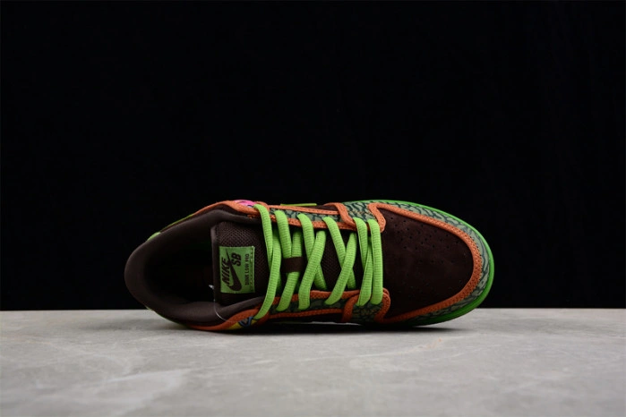 Nike SB Dunk Low De La Soul 789841-332
