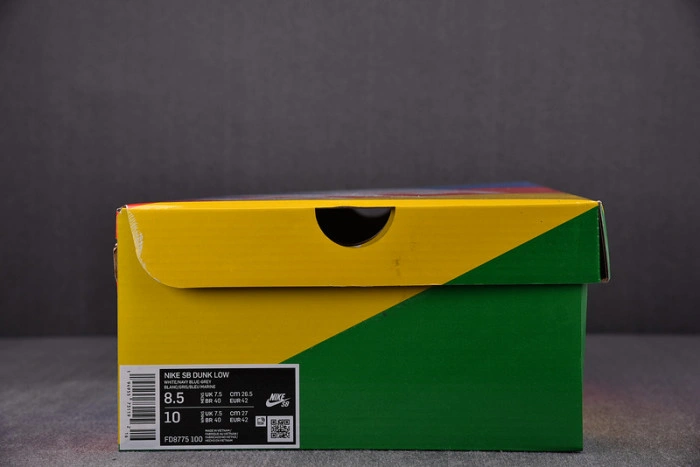 Nike SB Dunk Low HUF New York City FD8775-100