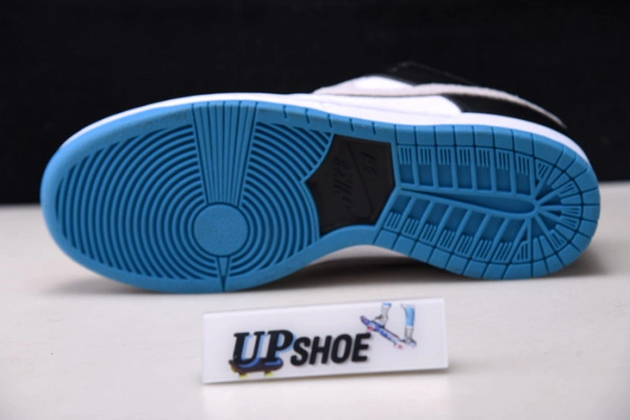 Nike SB Dunk Low Laser Blue  BQ6817-101