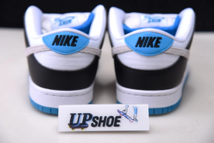 Nike SB Dunk Low Laser Blue  BQ6817-101