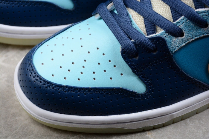 Nike SB Dunk Low MIA Skate Shop 504750-474