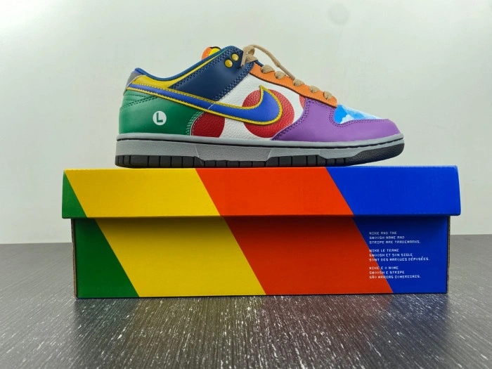 Nike SB Dunk Low Mario   DH0952-100