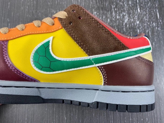 Nike SB Dunk Low Mario   DH0952-100