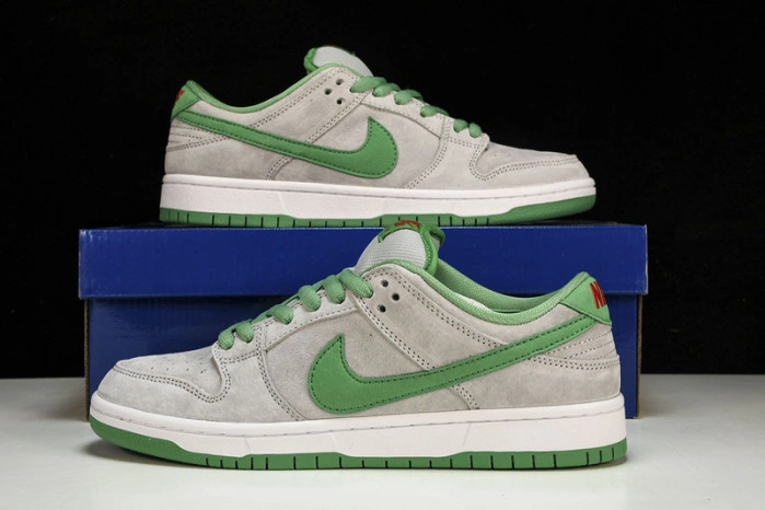 Nike SB Dunk Low Medusa  313170-030