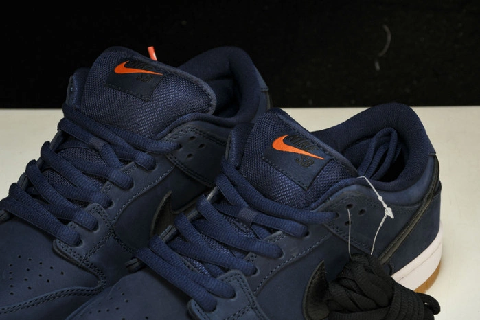 Nike SB Dunk Low Navy Black Gum  CW7463-401
