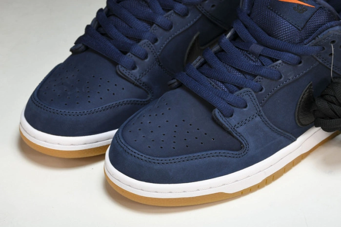 Nike SB Dunk Low Navy Black Gum  CW7463-401