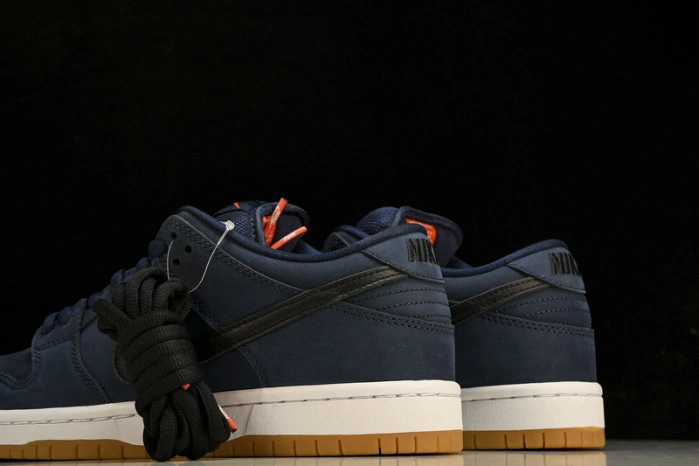 Nike SB Dunk Low Navy Black Gum  CW7463-401