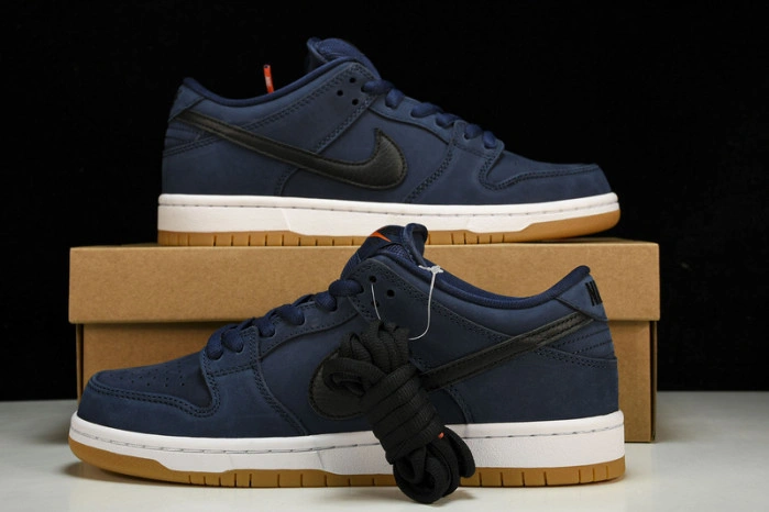 Nike SB Dunk Low Navy Black Gum  CW7463-401