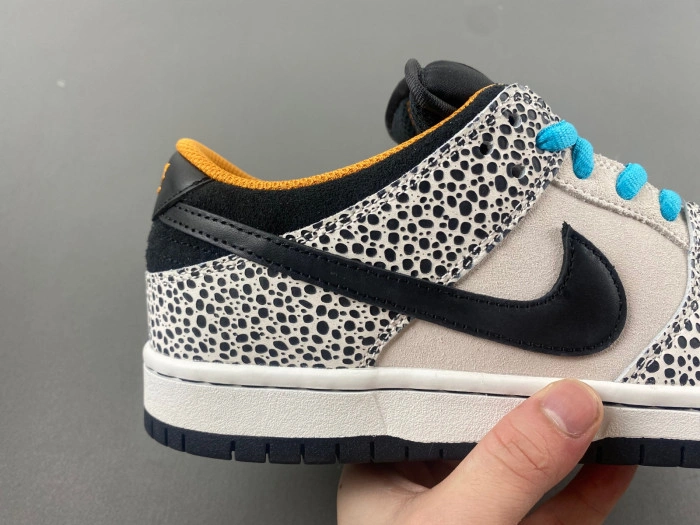 Nike SB Dunk Low Olympics Safari