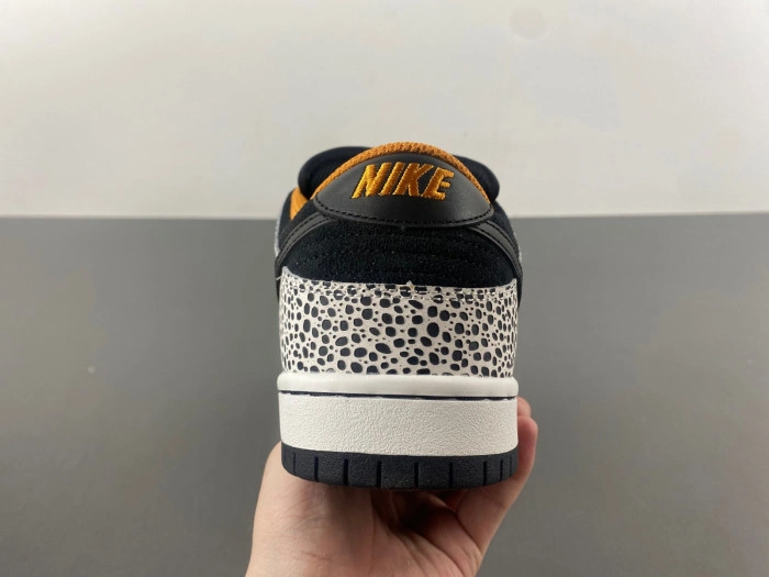 Nike SB Dunk Low Olympics Safari