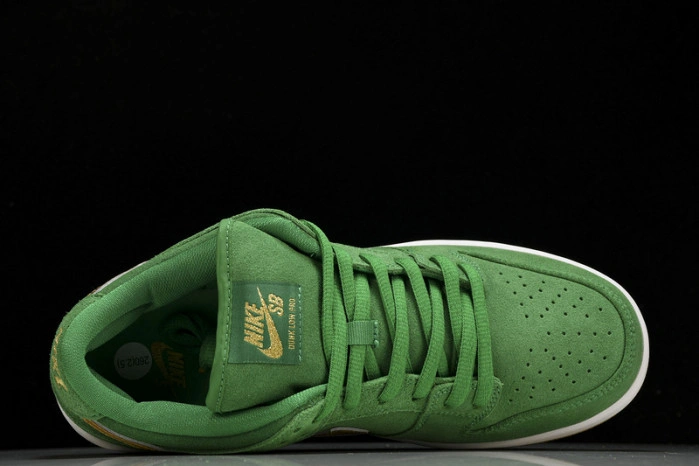 Nike SB Dunk Low Pro St. Patrick's Day     BQ6817-303